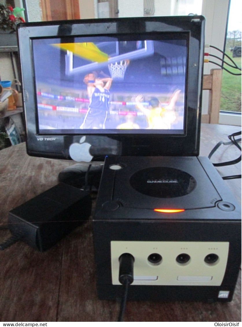 Console Nintendo Game Cube Avec Câbles Et Manette - Gamecube