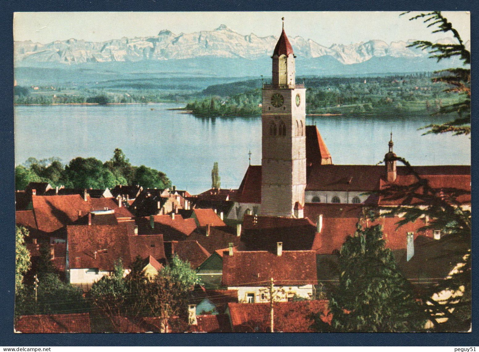 Allemagne. Ueberlingen. Lac De Constance, La Basilique Saint-Nicholas Et Les Préalpes Suisses Du Säntis. . - Überlingen
