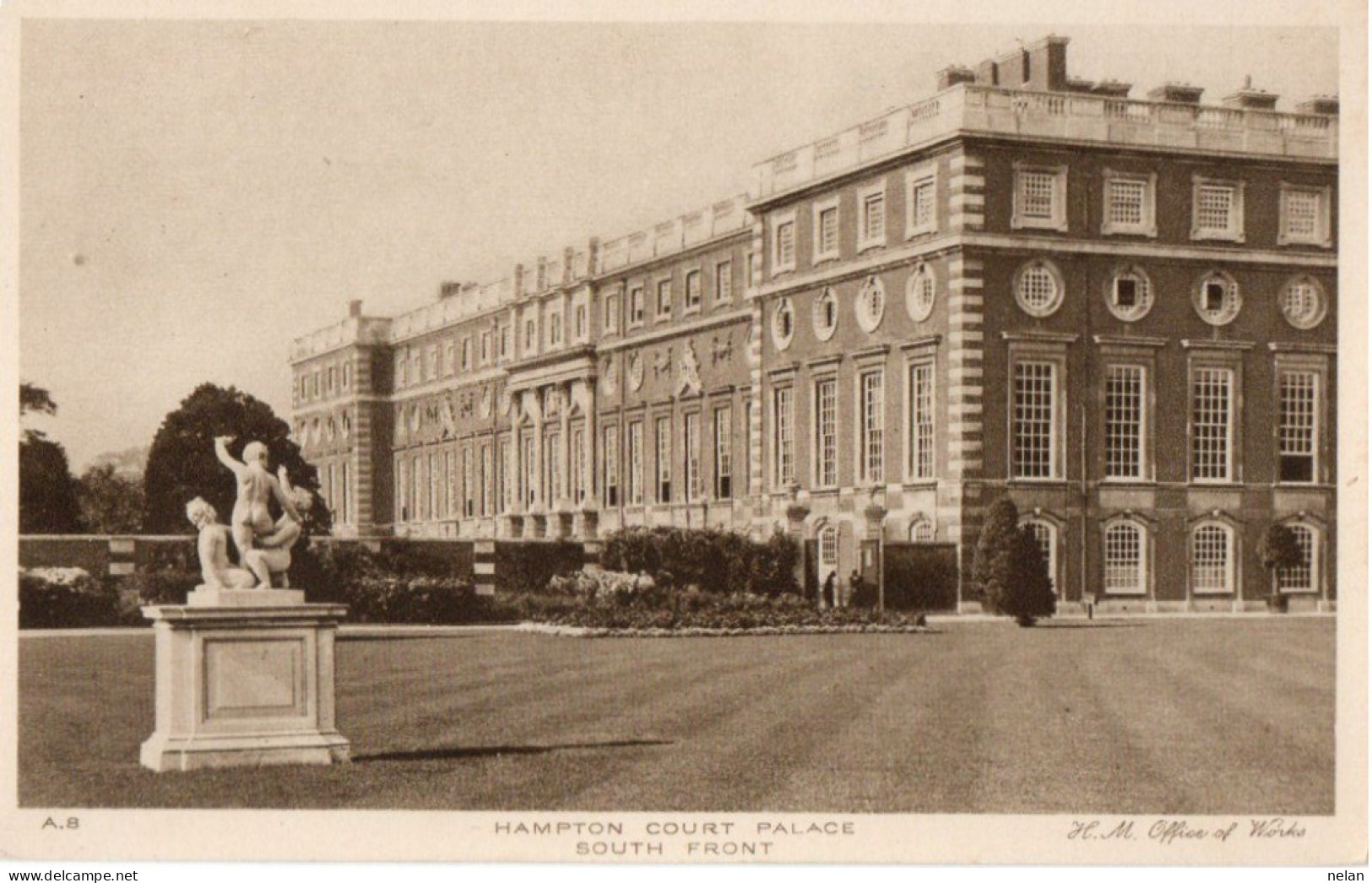 HAMPTON COURT PALACE - SOUTH FRONT - Middlesex