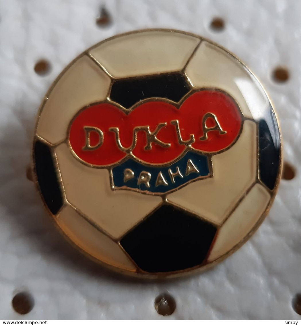 Football Club DUKLA Praha Prague Prag Czech Republic Pin - Football