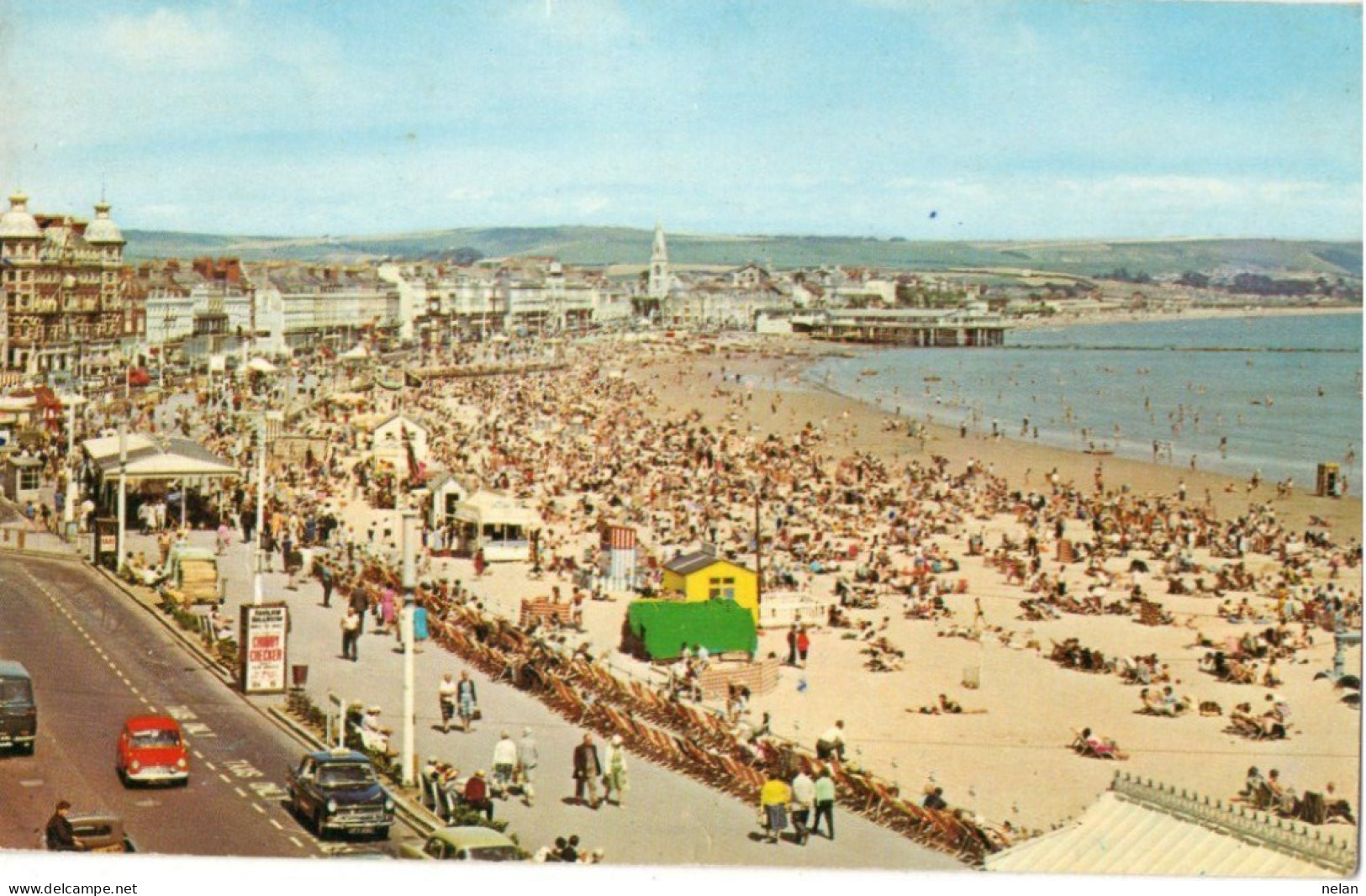 THE BEACH AND PROMENADE WEYMOUTH - Weymouth