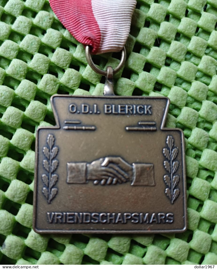 1 X Medaille  - O.D.I. Blerick , Vriendschapsmars , Venlo  Nederland  -  Original Foto  !! - Altri & Non Classificati