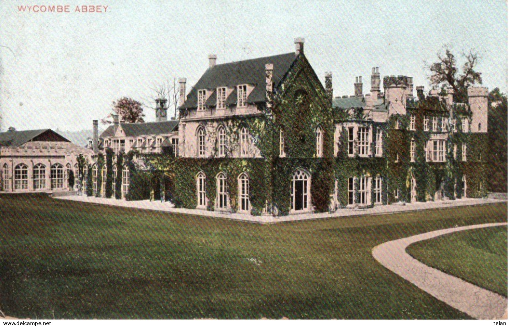 WYCOMBE ABBEY - Buckinghamshire