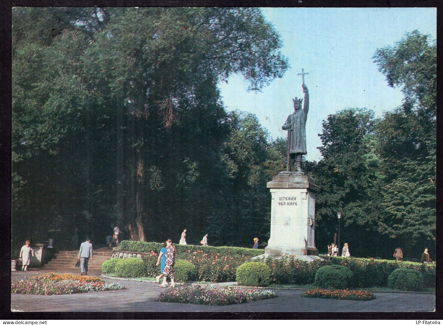 Moldova - Pushkin Park - Monument To Stephan The Great - Moldavie