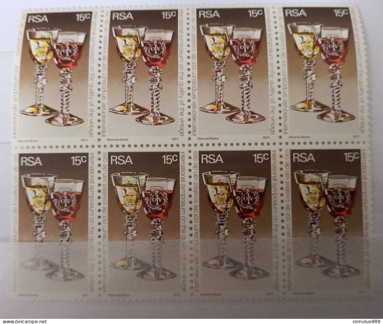 RSA - Missing `die` - 1977 - MNH SACC#415A BLOCK OF 8 - Neufs