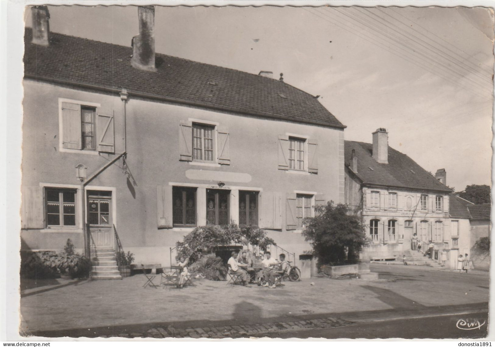 PRAUTHOY (52)-La Place - 105x150 Dentelée Glacée - Ed. Combier - Timbrée 1957 - Prauthoy