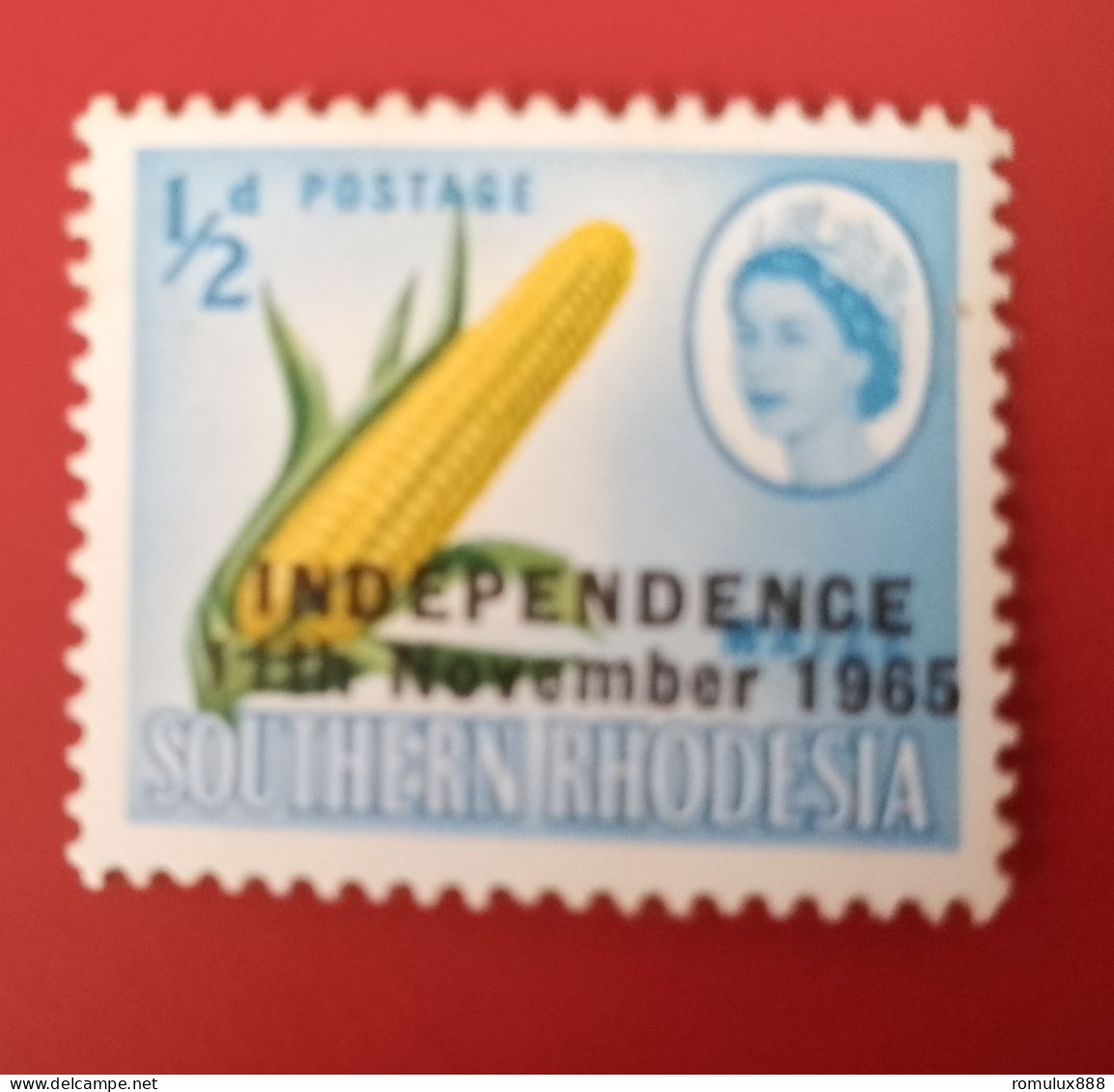 RHODESIA 1965 1/2d INDEPENDENCE OVER PRINT SHIFT TO RIGHT MNH - Rhodésie (1964-1980)