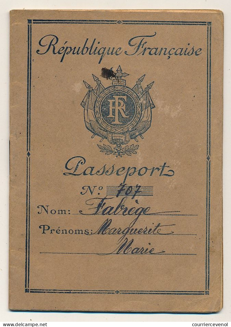 FRANCE - Passeport à L'étranger 60F Vichy (Allier) 1946 + 500f (sans Légende) Pour Renouvellement + Visa Suisse - Lettres & Documents