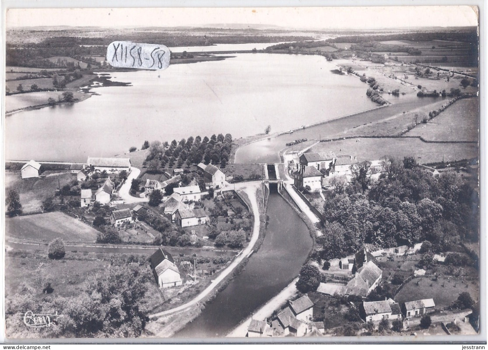 CORBIGNY- LES ETANGS DE BAYE ET DE VAUX ET LE CANAL DU NIVERNAIS- CIM 58-32 - Corbigny