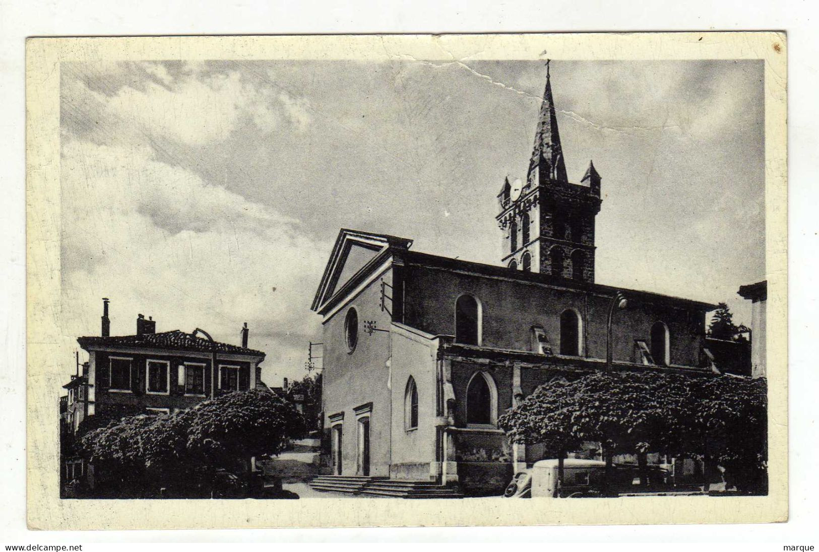 Cpsm N° 100 SAINT MARCELLIN La Place De L'Eglise Et La Rue De Chevrières - Saint-Marcellin