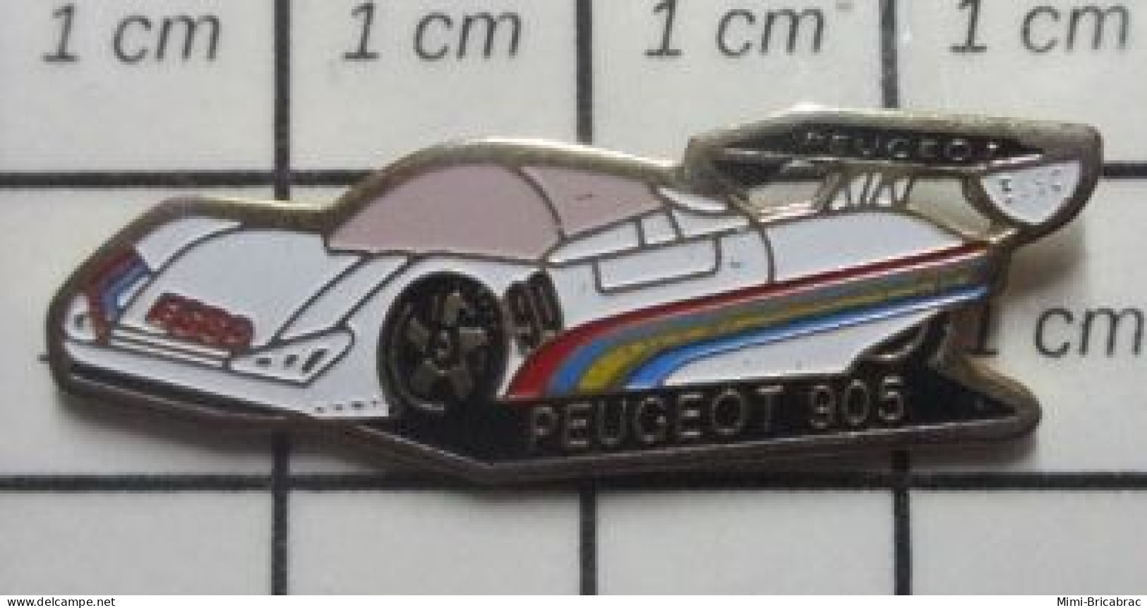 411i Pin's Pins / Rare , Belle Qualité AUTOMOBILES / 24 HEURES DU MANS PEUGEOT 905 - Peugeot