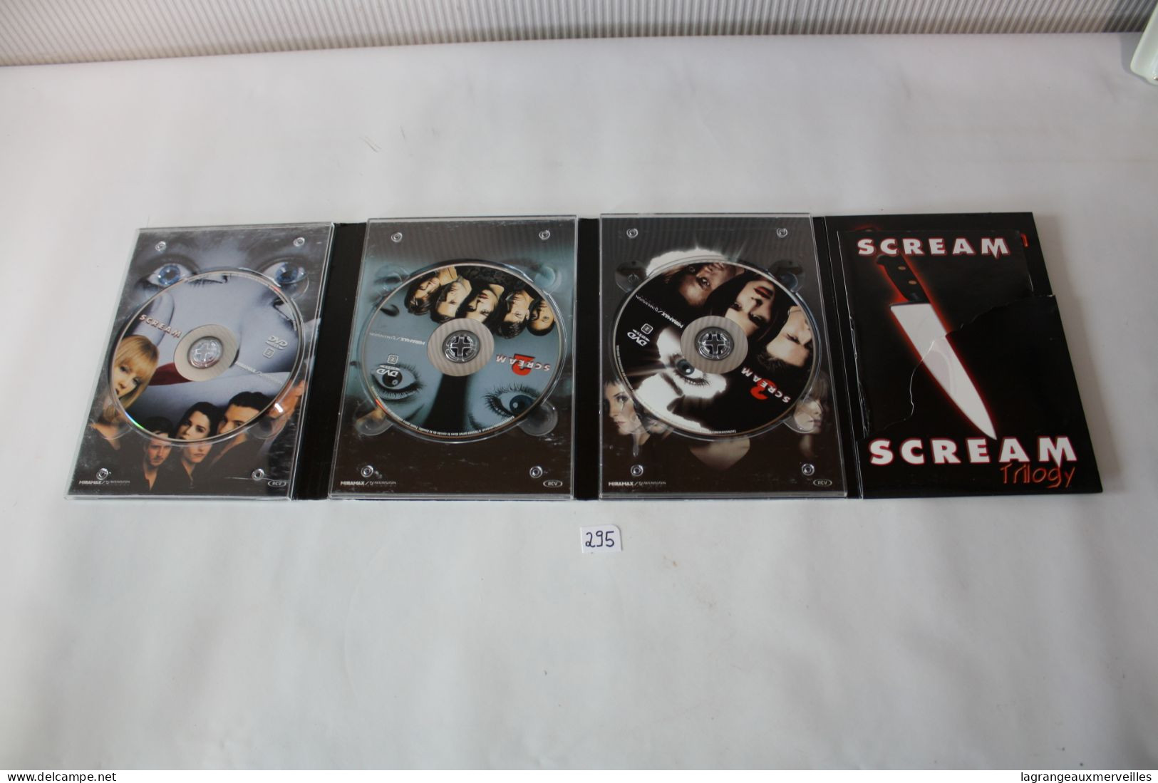 C295 DVD - 3 DVDS - Scream Trilogy - Horror