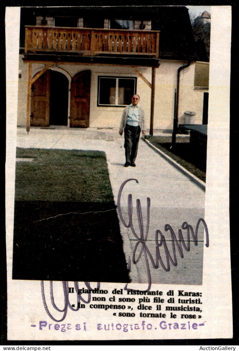 AUTOGRAFI - Karas Anton (musicista) - Autografo Su Ritaglio Di Giornale Applicato Su Cartoncino Del 1970 - Otros & Sin Clasificación