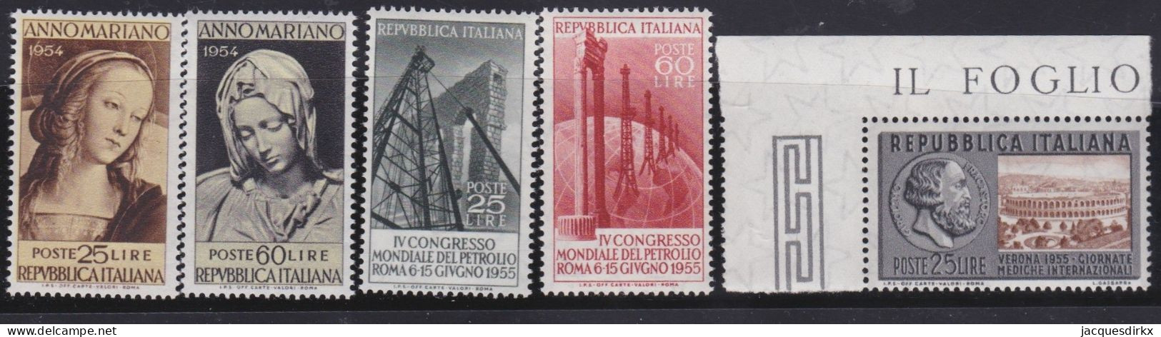 Italy   .  Y&T   .     5 Stamps     .    **         .   MNH - 1946-60: Nieuw/plakker