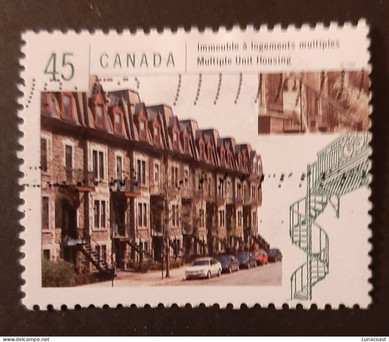 Canada 1998  USED Sc 1755e    45c  Housing In Canada, Multiple Unit - Oblitérés