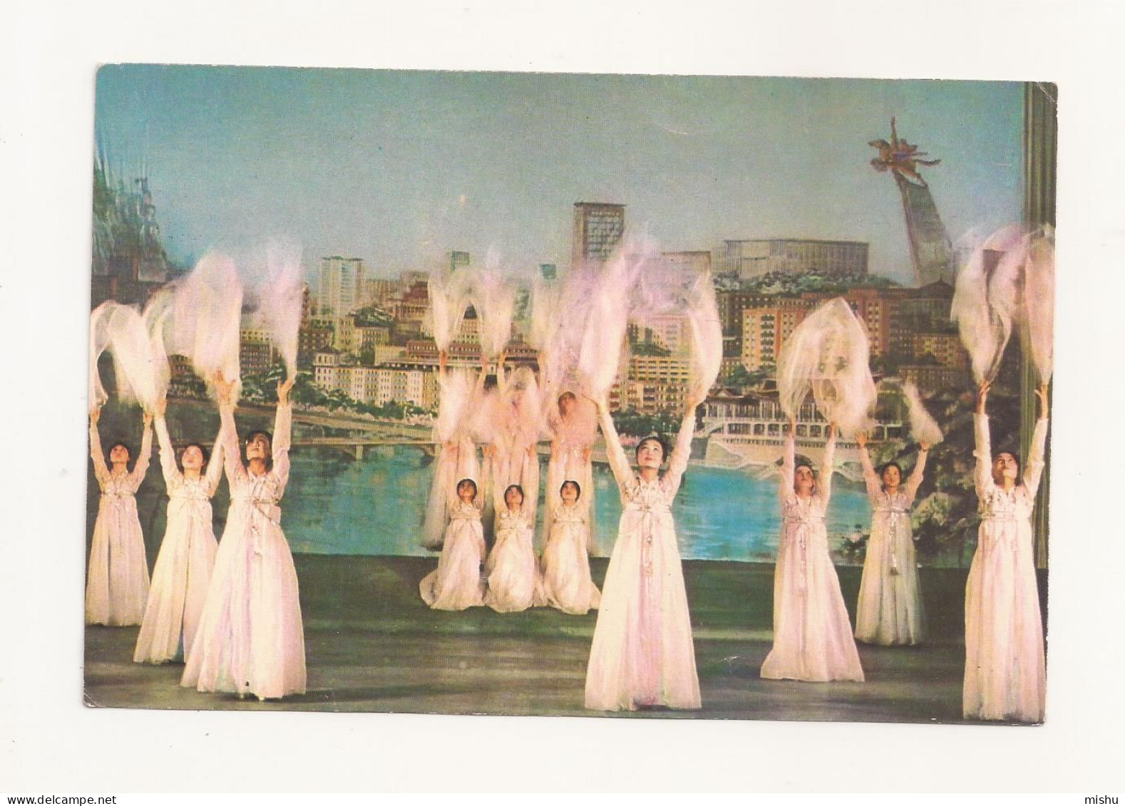 FA49 - Postcard - NORTH KOREA - Phenian, DPRK Mansudae Art Ensemble, Uncirculated - Corea Del Norte