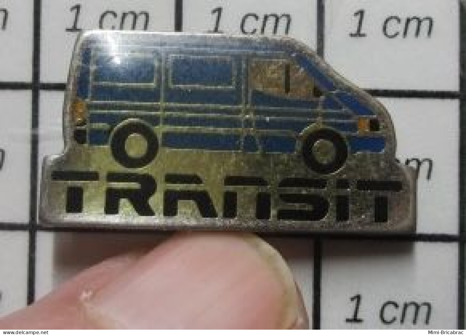 SP15 Pin's Pins / Beau Et Rare / AUTOMOBILES / FOURGON FORD TRANSIT - Ford