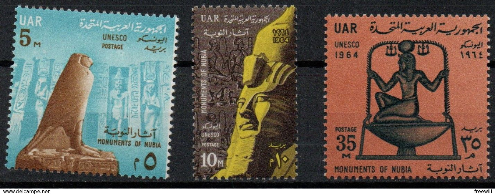 Egypte Timbres Divers - Various Stamps -Verschillende Postzegels Xx - Blocks & Kleinbögen