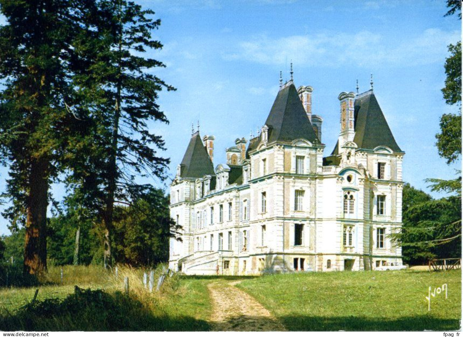 Tiercé (49 - Maine Et Loire) - 1 - Centre De Vacances De La Bainerie - Ville D'Argenteuil (95 - Val-d'Oise) - Le Château - Tierce