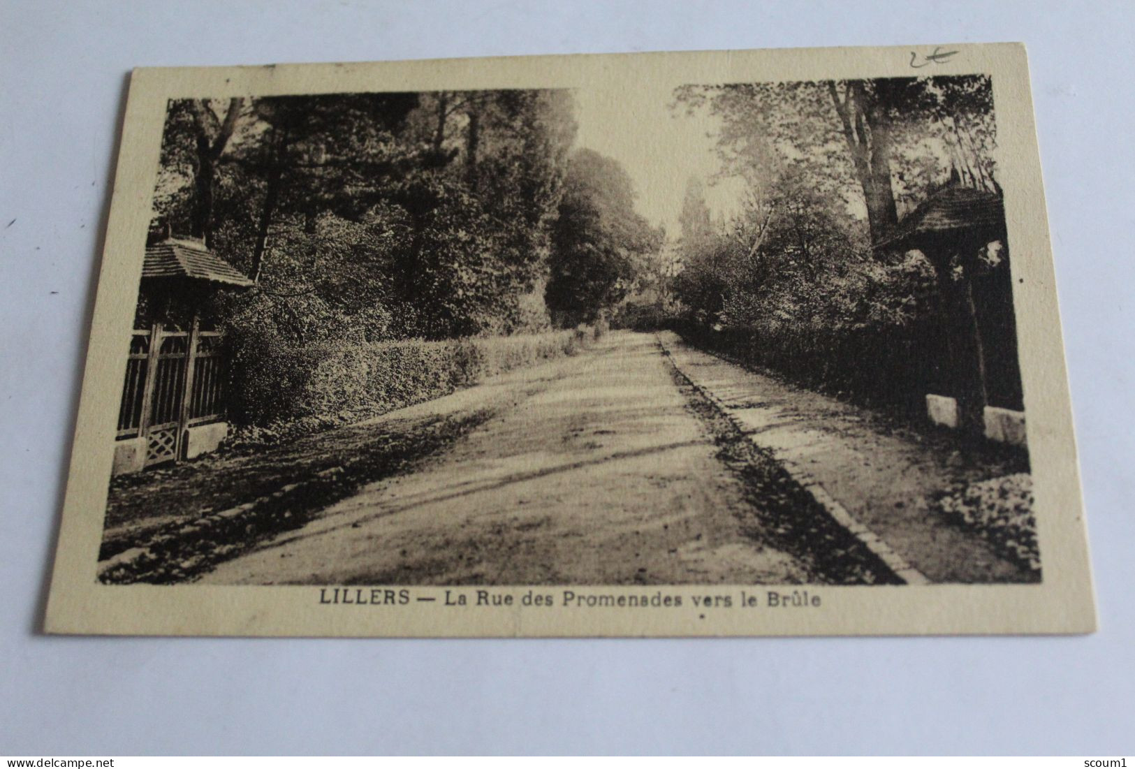 Lillers  -  Le Rue Des Promenades Vers Le Brûlé -1947 - Lillers