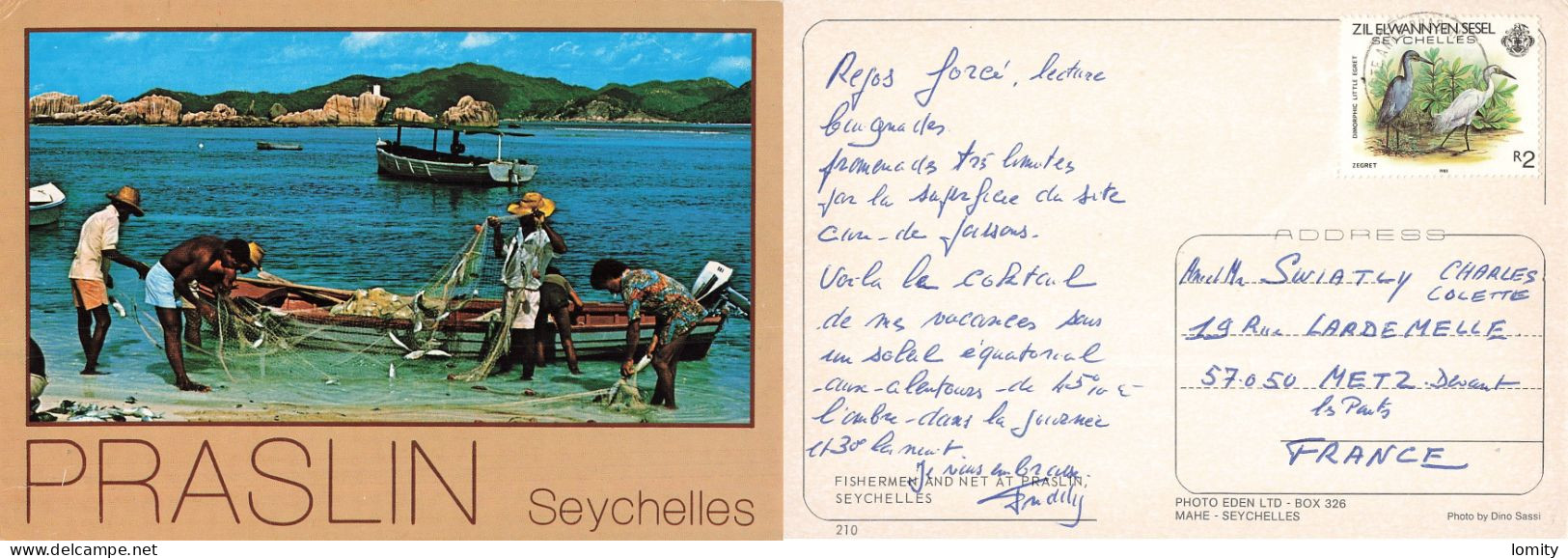 Seychelles Praslin Fishermen Pecheur Pecheurs Filet De Peche CPM + Timbre - Seychelles