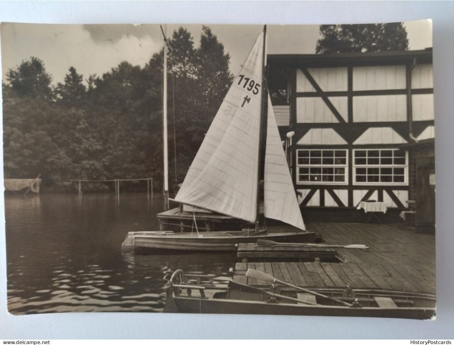 Wusterhausen (Dosse), Bootshaus Der BSG " Empor", Segelboot, 1970 - Mitte