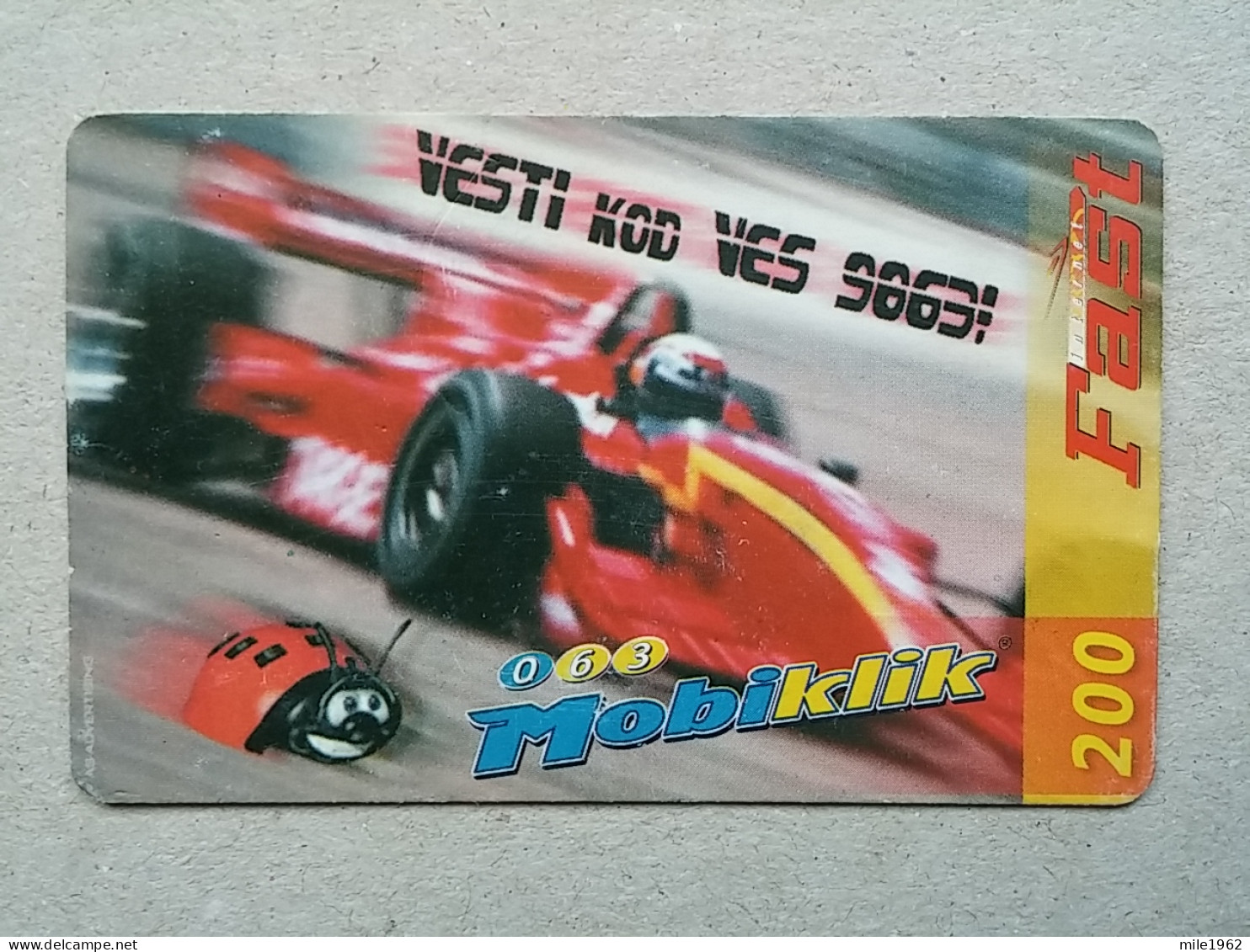 T-573 - SERBIA, Telecard, Télécarte, Phonecard, Halo Kartica, Formula 1 - Joegoslavië