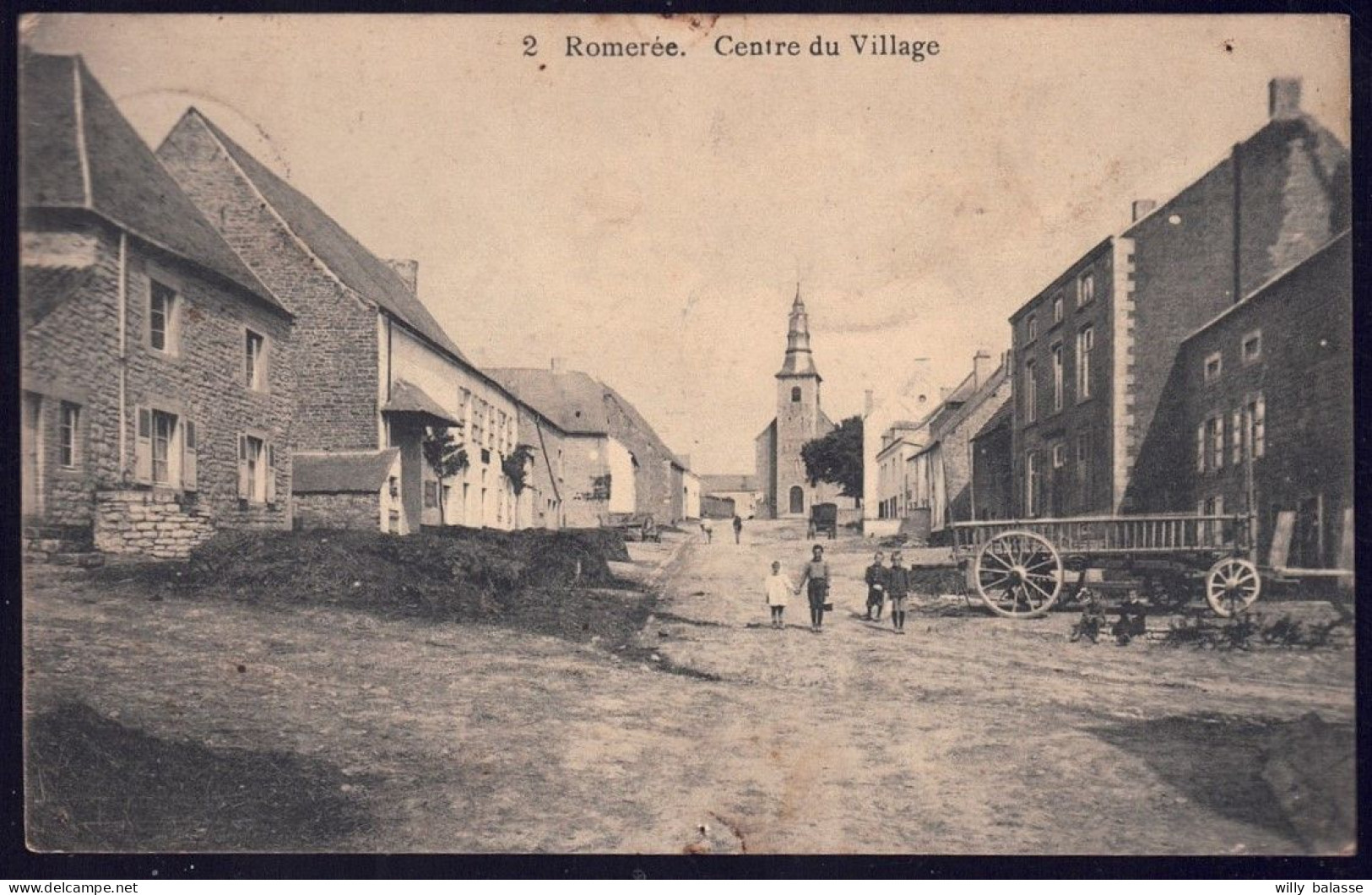 +++ CPA - ROMEREE - Centre Du Village  // - Doische