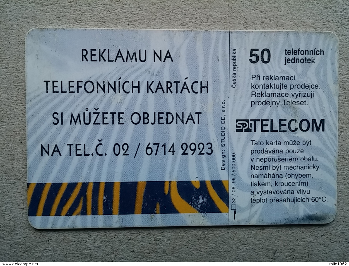 T-586 - CZECH REPUBLIC, Telecard, Télécarte, Phonecard,  - República Checa