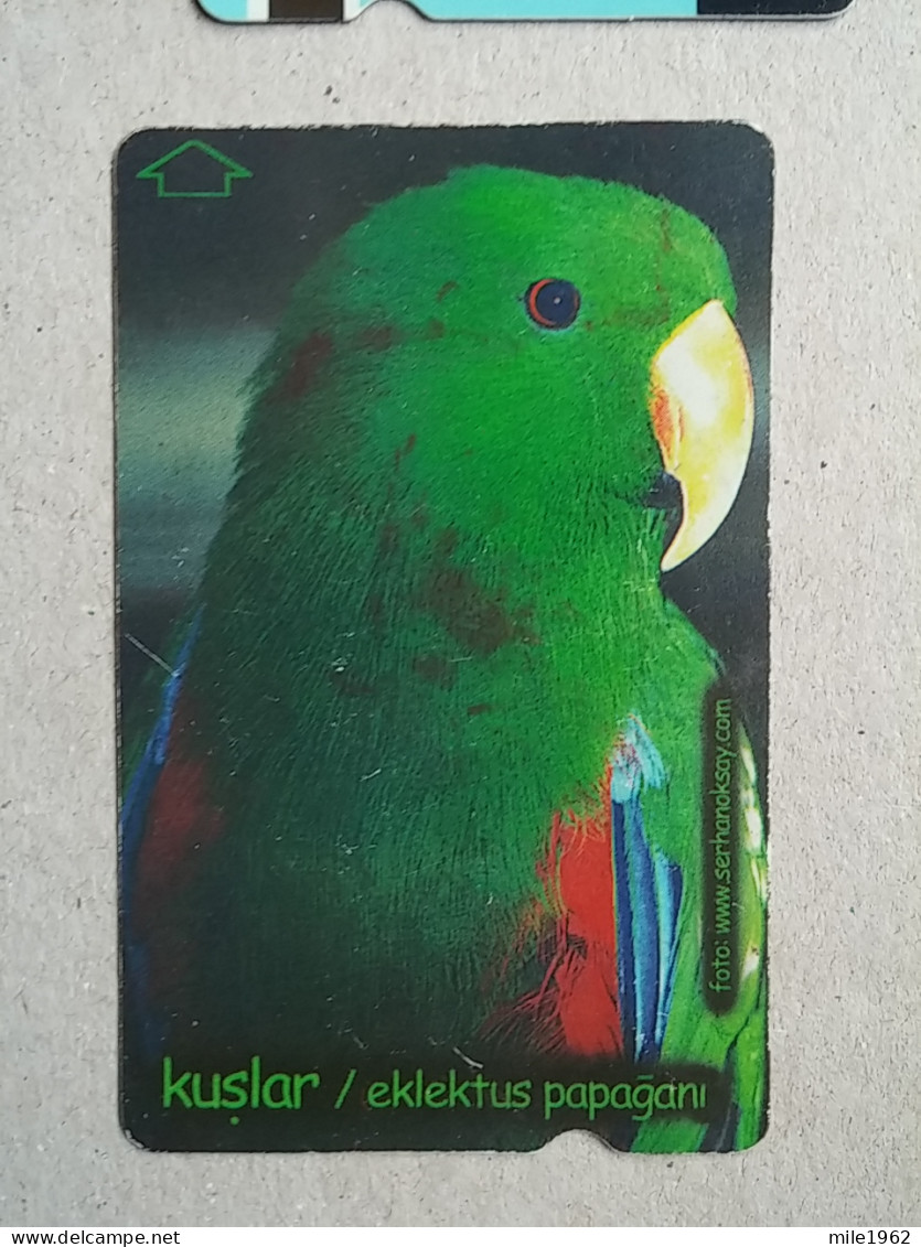 T-588 - TURKEY, Telecard, Télécarte, Phonecard, BIRD, OISEAU PARROT, PERROQUET - Turquie