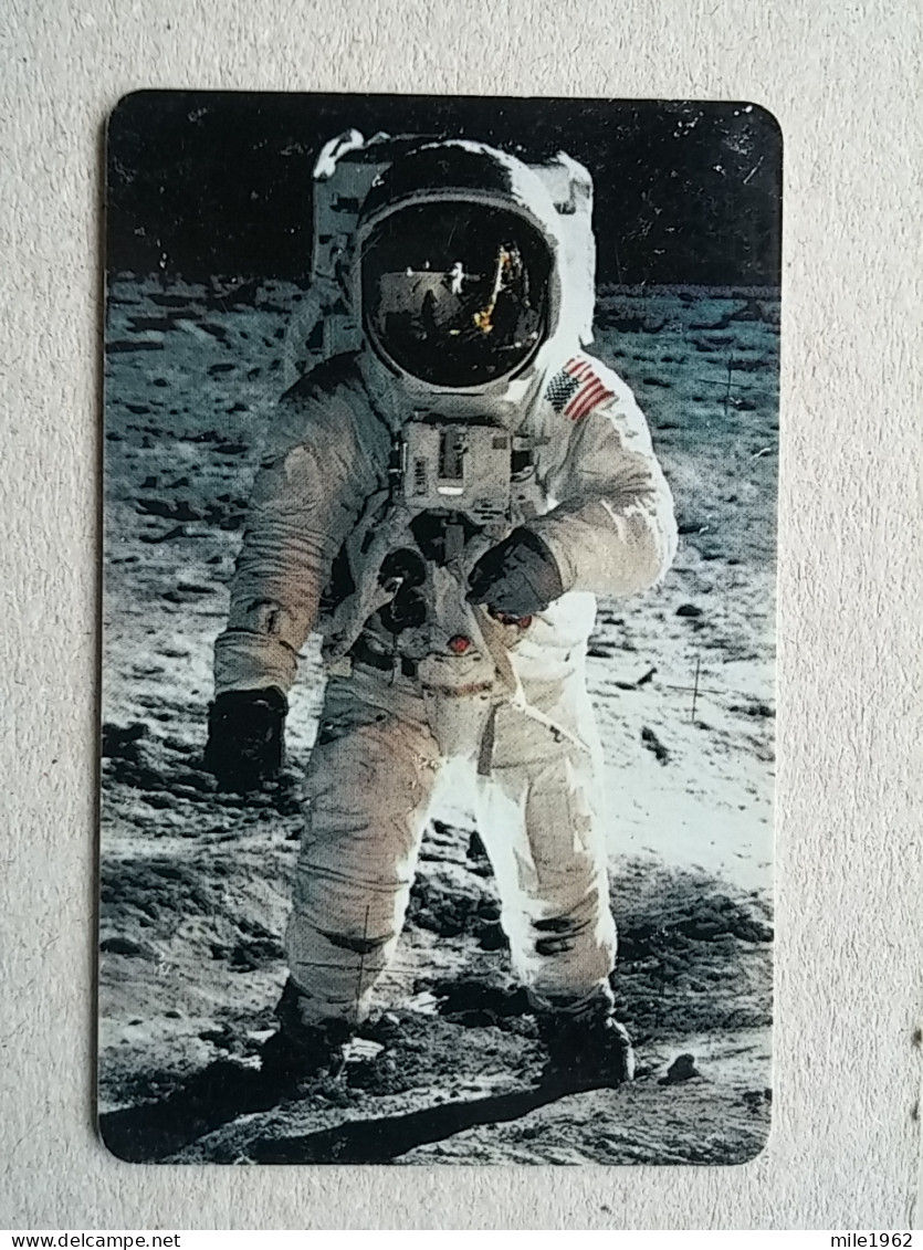 T-590 - GERMANY, Telecard, Télécarte, Phonecard, Cosmos, Astronaute - Other & Unclassified