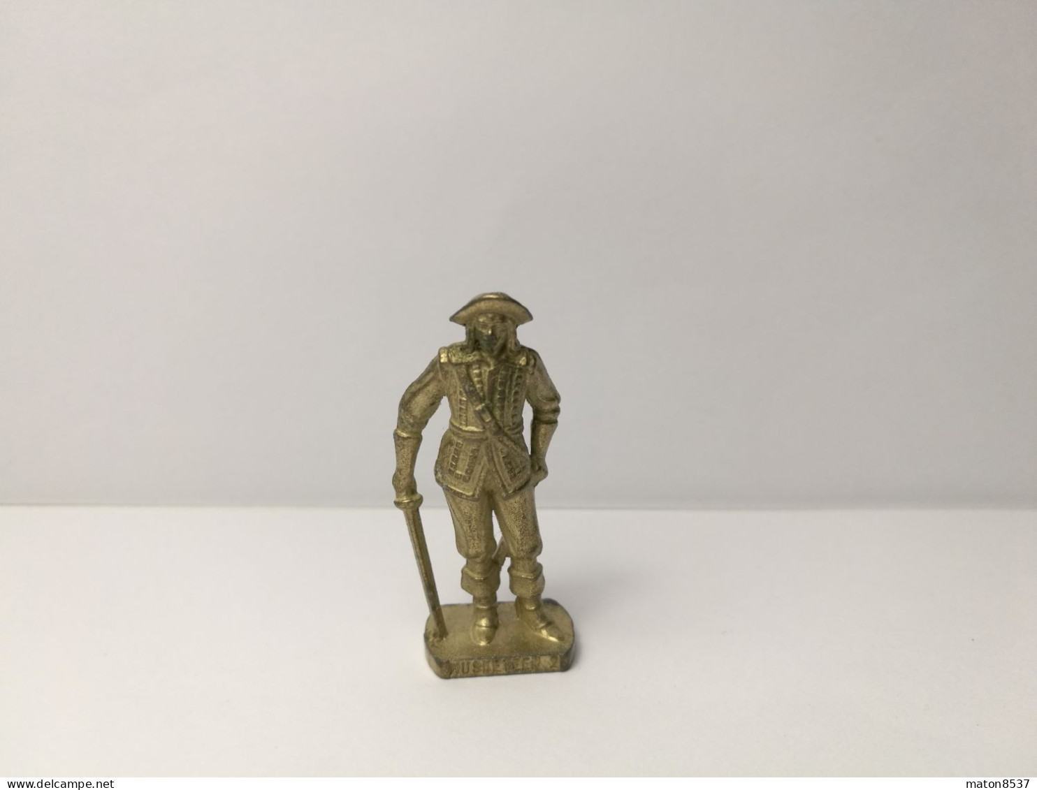 Kinder :  K93 N136  Französische Musketiere Um 1670 1980-92 - Musketeer 2 - Gold SCAME - Metal Figurines
