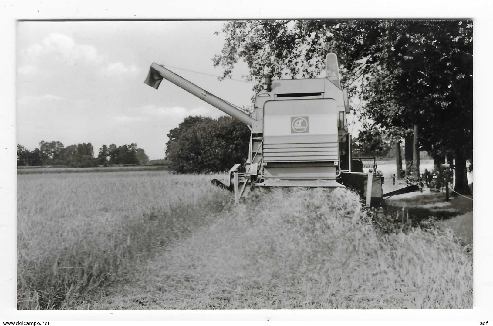 CPSM PUB PUBLICITAIRE SELBSTFAHRENDER MÄHDRESCHER CLAAS - SENATOR MIT ANBAUHÄCKSLER, MOISSONNEUSE BATTEUSE - Trattori