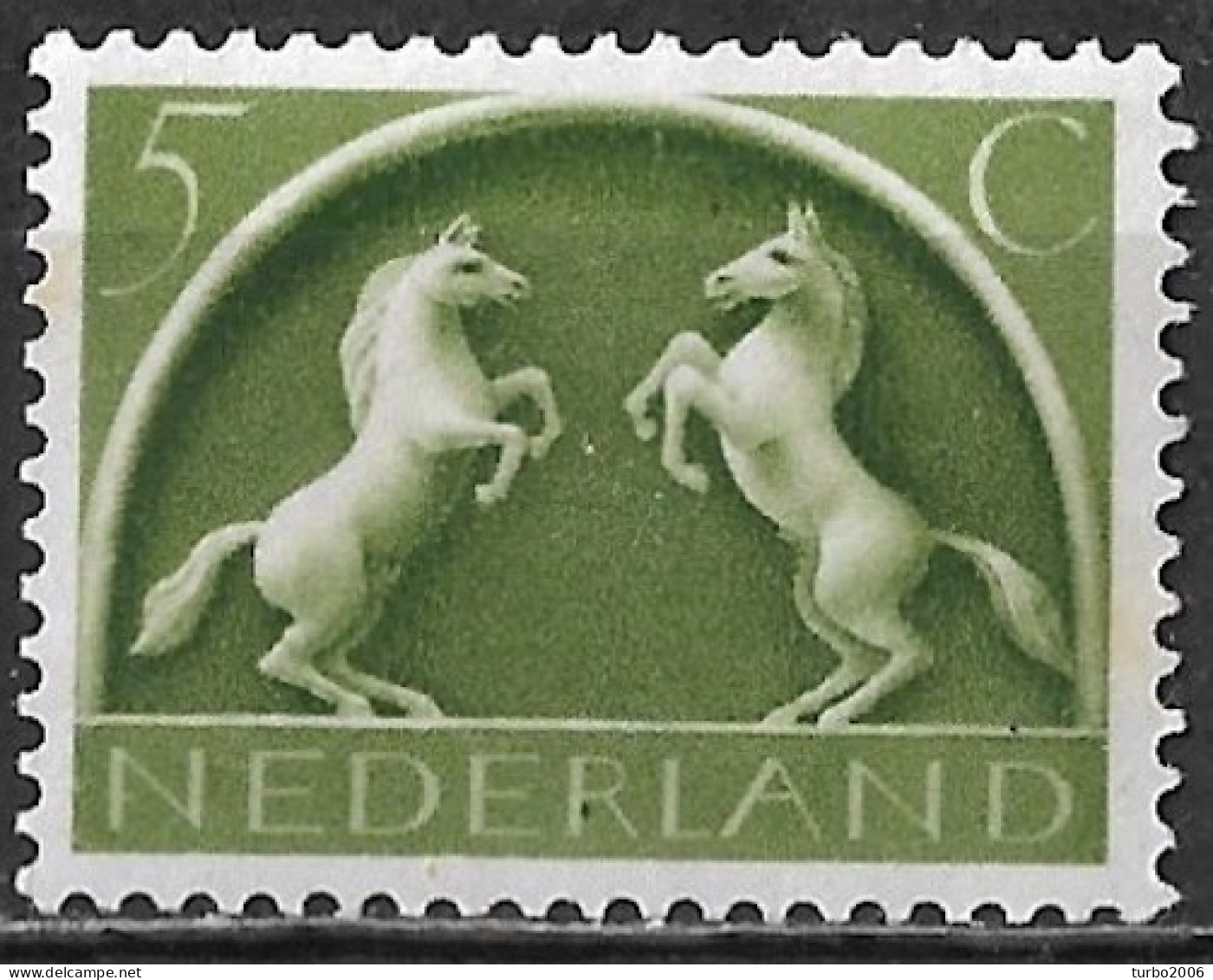 Groene Stip In De R Van NedeRland In 1943-44 Germaanse Symbolen 5 Ct Groen NVPH 411 Postfris - Variétés Et Curiosités