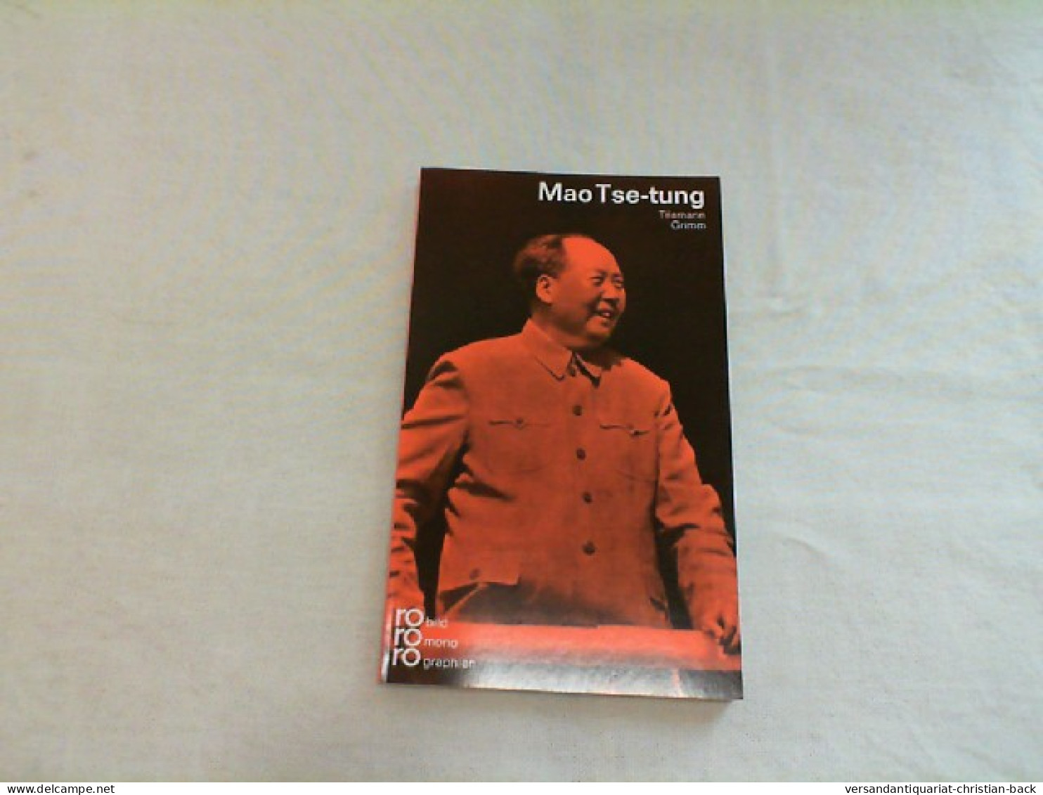 Mao Tse-tung. - Biographies & Mémoirs