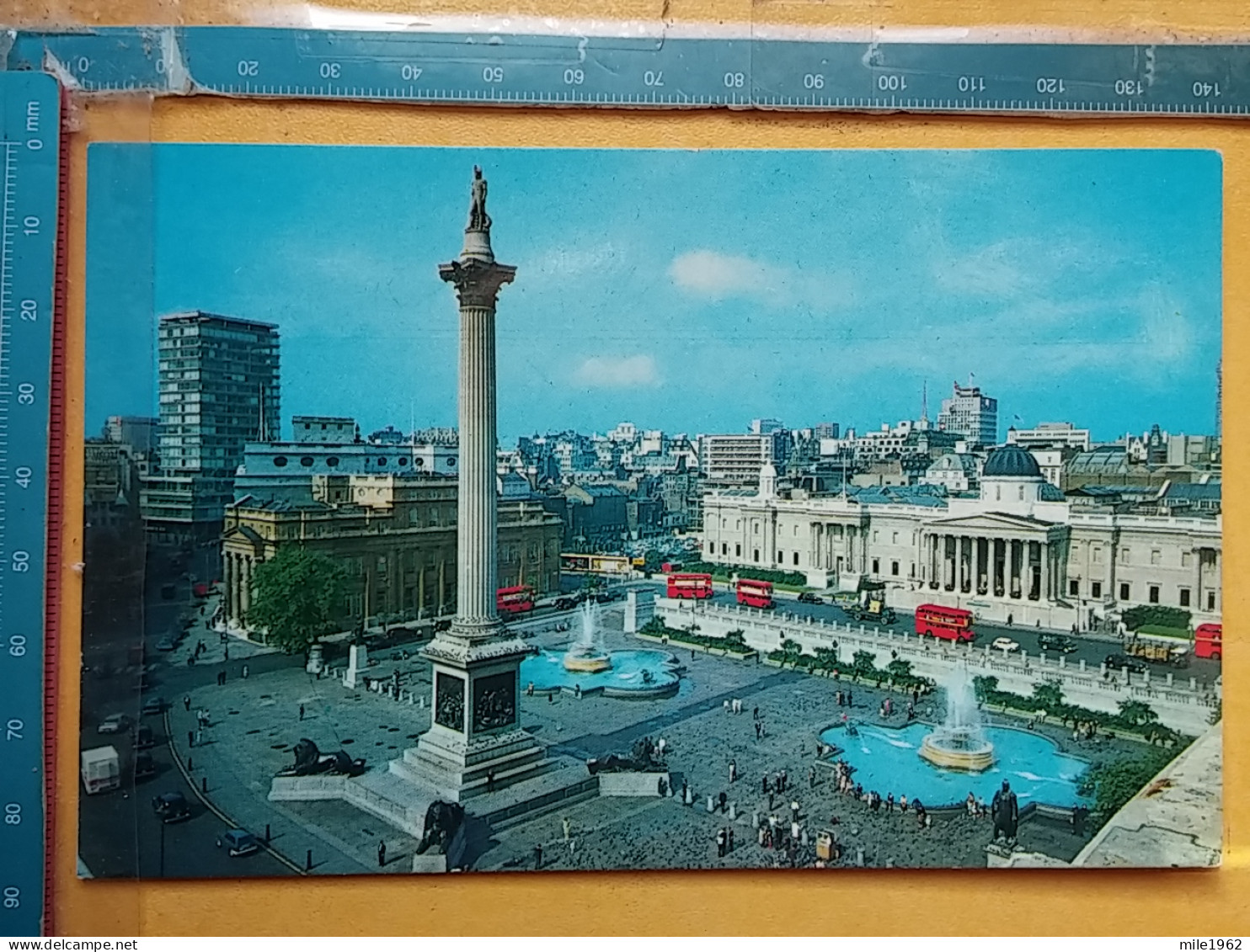 KOV 540-16 - LONDON, England,  - Trafalgar Square