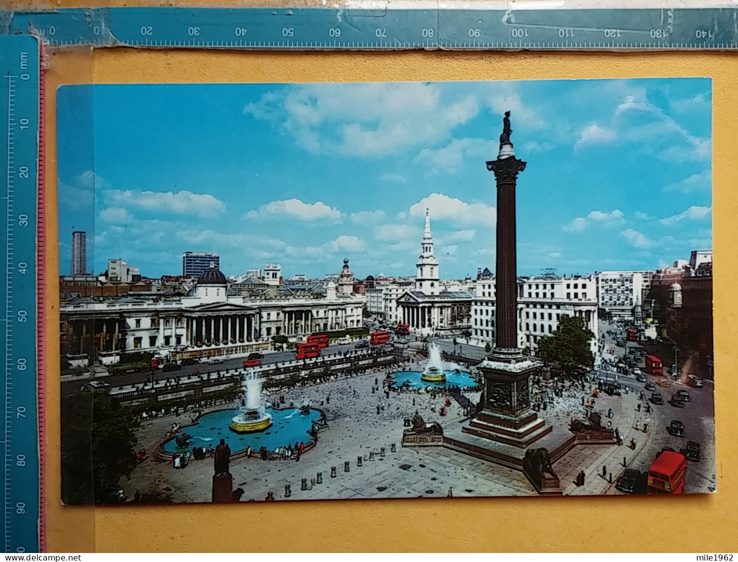 KOV 540-16 - LONDON, England,  - Trafalgar Square