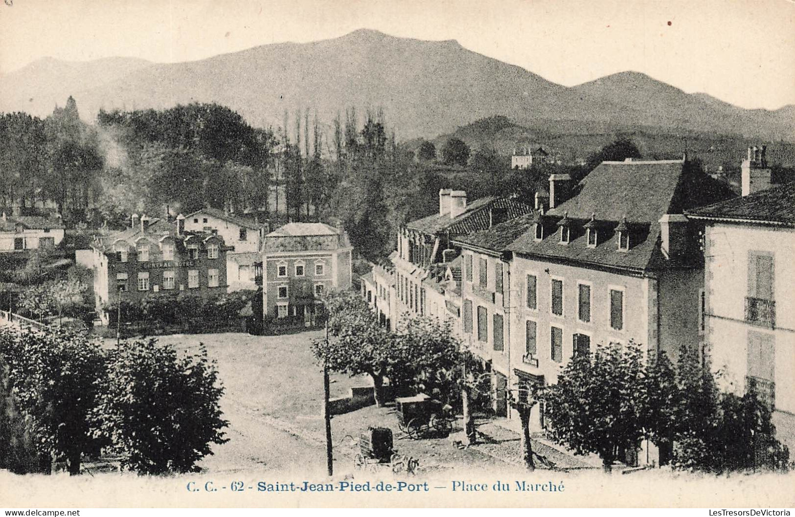 FRANCE - Saint Jean Pied De Port - Place Du Marché - Carte Postale Ancienne - Saint Jean Pied De Port