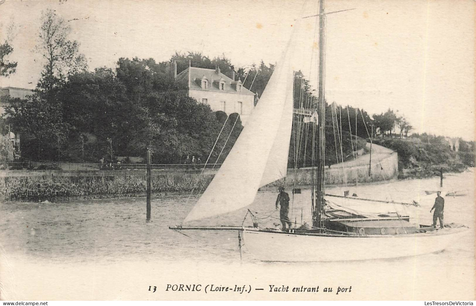 FRANCE - Pornic - Yacht Entrant Au Port - Carte Postale Ancienne - Pornic