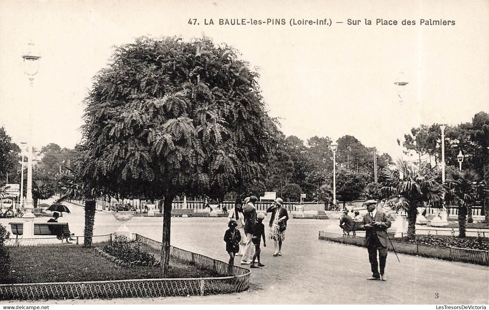 FRANCE - La Baule Les Pins - Sur La Place Des Palmiers - Carte Postale Ancienne - La Baule-Escoublac