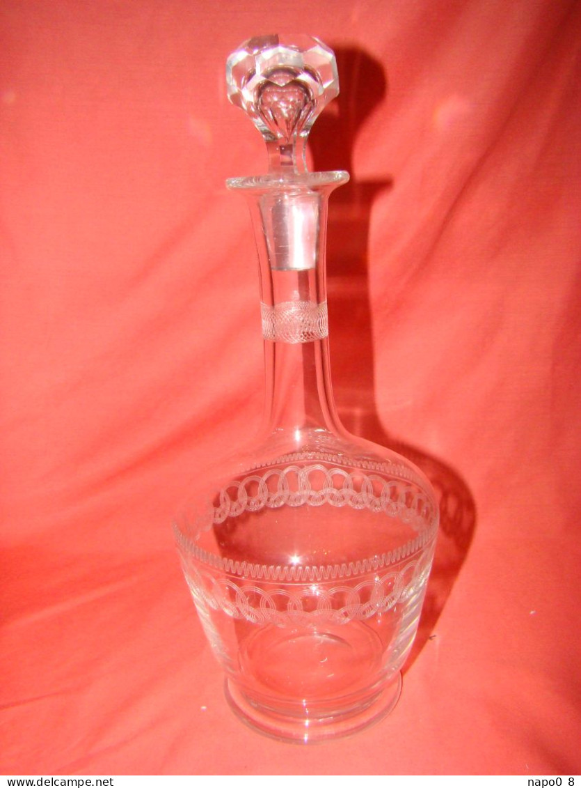 Carafe à Vin à Piédouche En Cristal Gravé époque Début 20 ème - Verre & Cristal