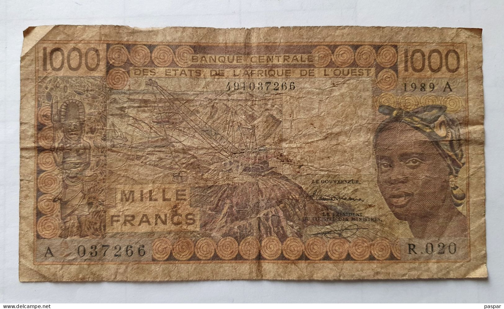 Côte D'Ivoire 1000 FRANCS CFA BCEAO P. 107 Ai  1989 - R.020 - Costa De Marfil