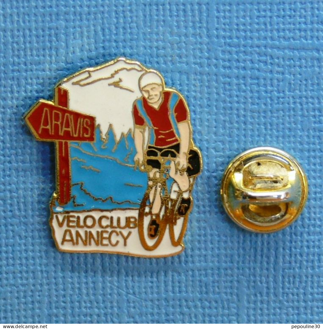 1 PIN'S /  ** VÉLO-CLUB ANNECY / LES ARAVIS ** . (Alpes Trophées)  - Cyclisme