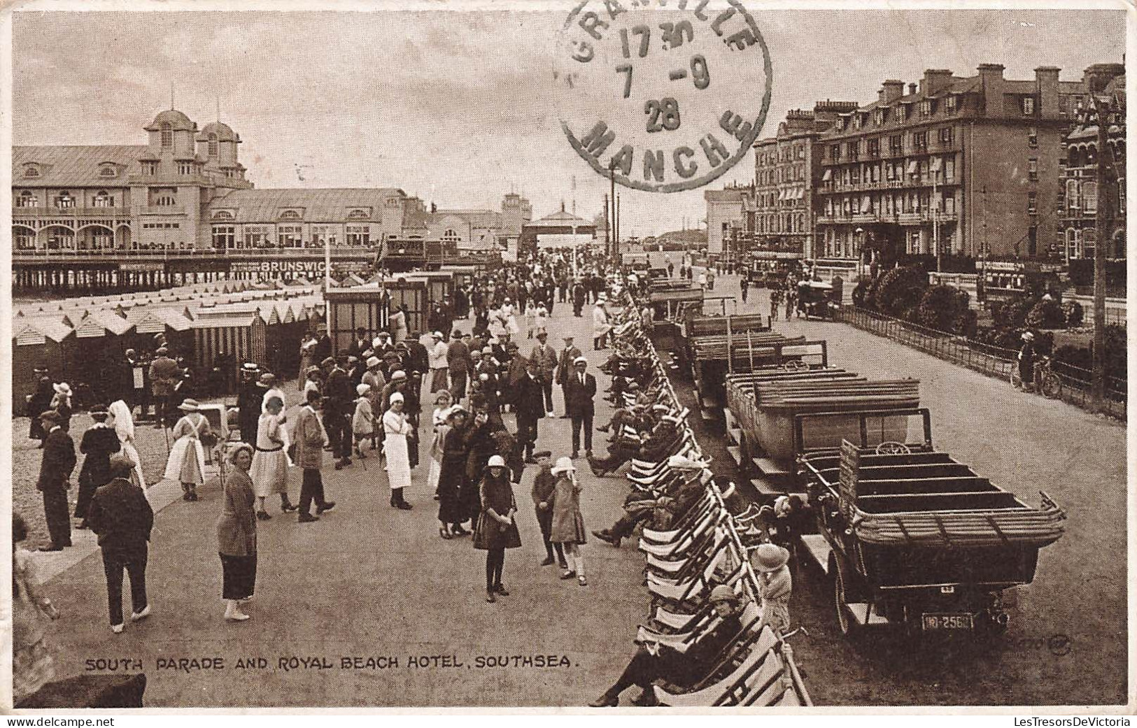 ROYAUME UNI - Angleterre - Southsea - South Parade And Royal Beach Hotel - Carte Postale Ancienne - Southsea