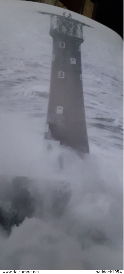 Rock Lighthouses Of Britain The End Of An Era ? Christopher Nicholson Whittles Publishing 1983 - Europe