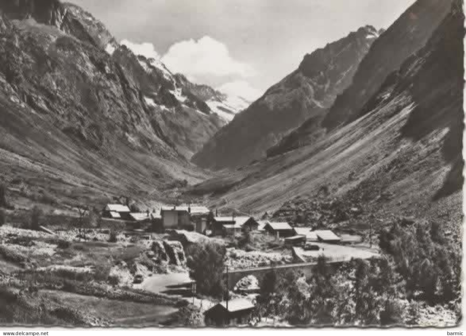 VENOSC, LA BERARDE, VUE SUR LA PILATTE, L AILEFROIDE ET LA TETE DE CHERET  REF  14067 VOL - Vénosc