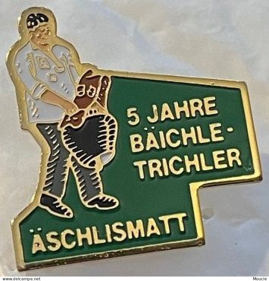 CLOCHE - SONNEURS - SONNAILLES - TOUPINS - ÄSCHLISMATT - 5 JAHRE BÄICHLE TRICHLER - SCHWEIZ - SWITZERLAND - (JAUNE) - Musique