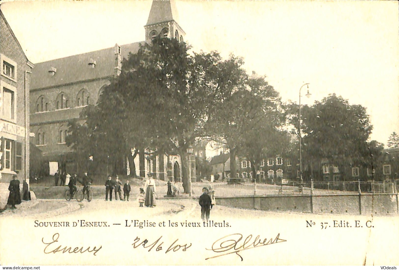 Belgique - Liège - Esneux - Souvenir D'Esneux - L'Eglise Et Les Vieux Tilleuls - Esneux