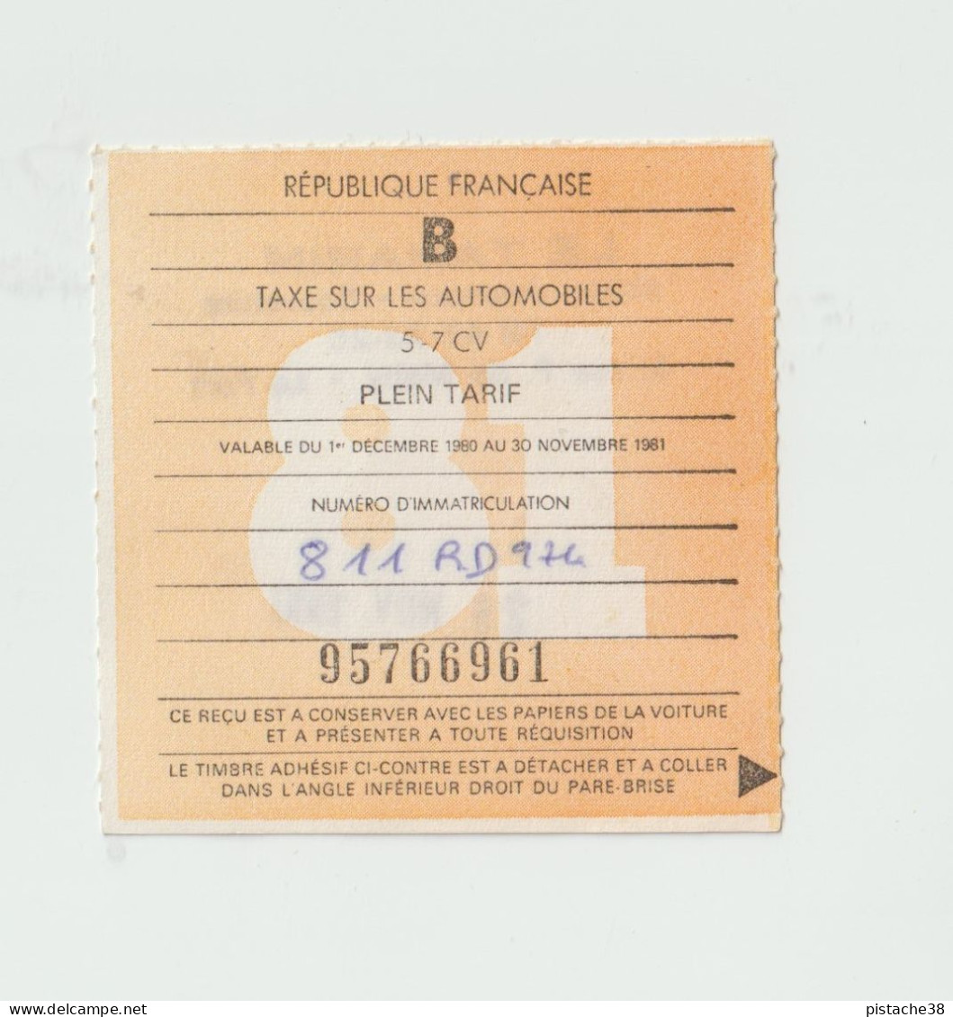 REUNION LE PORT Vignette Fiscale Taxe Sur Les Automobiles Année 1980/1981 (Le TAMARIN, Tabac, Souvenirs) - Strafport