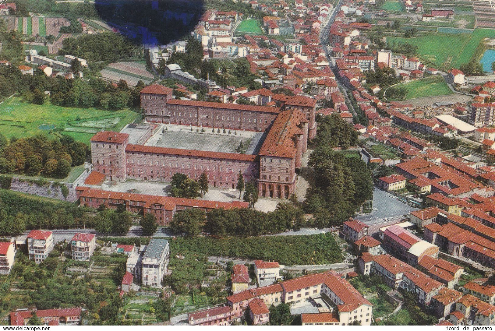 Cartolina Moncalieri ( Torino ) - Panorama Dall'aereo - Castello - Moncalieri